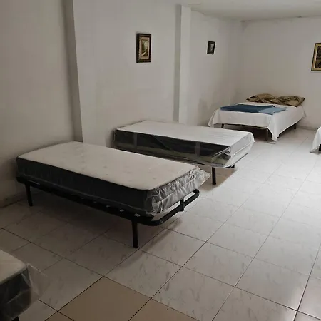 Nkume Hostal *